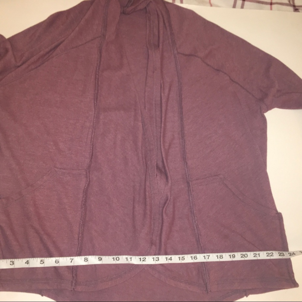 Alternative Cardigan - Picture 11 of 12
